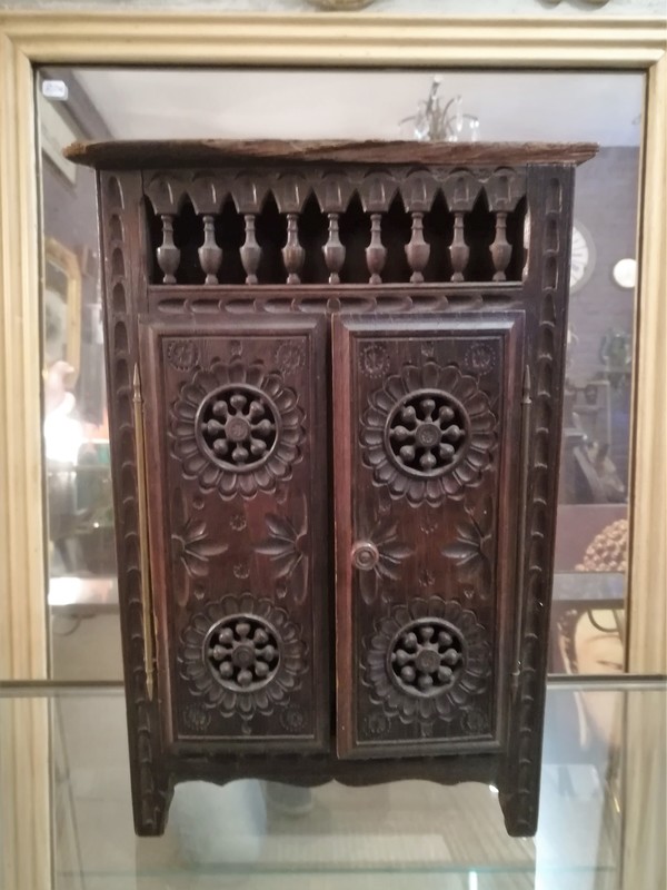 Oak Breton style doll's wardrobe