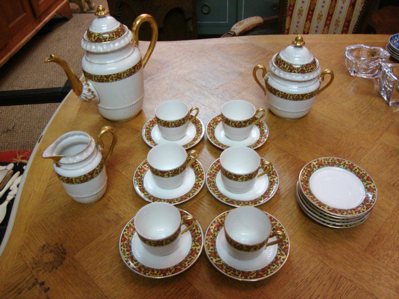 Art déco porcelain coffee set