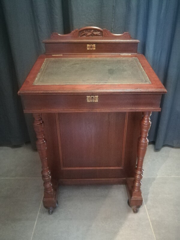 English mahogany Davenport desk