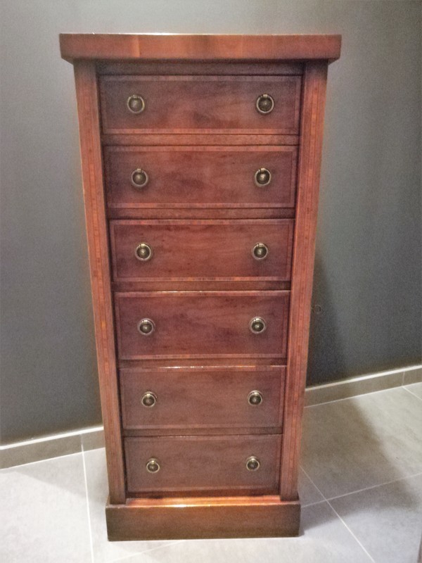 Inlay locker chiffonier