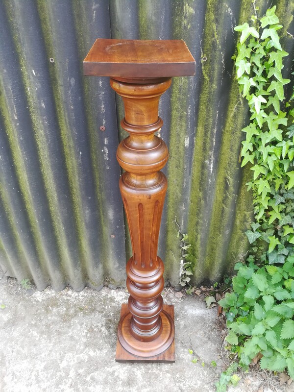 Walnut fluted column