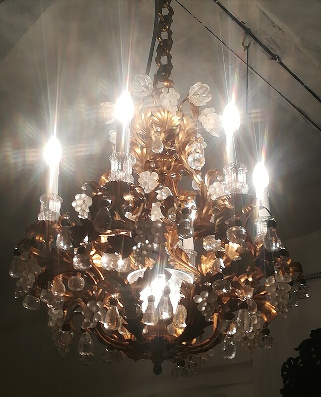 Crystal fruits and gilded metal 7 lights Murano chandelier