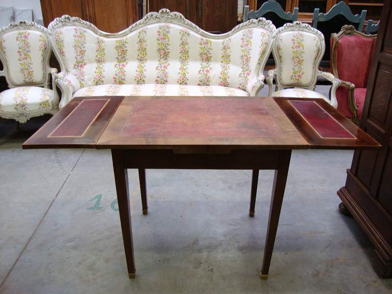 Game table leather top