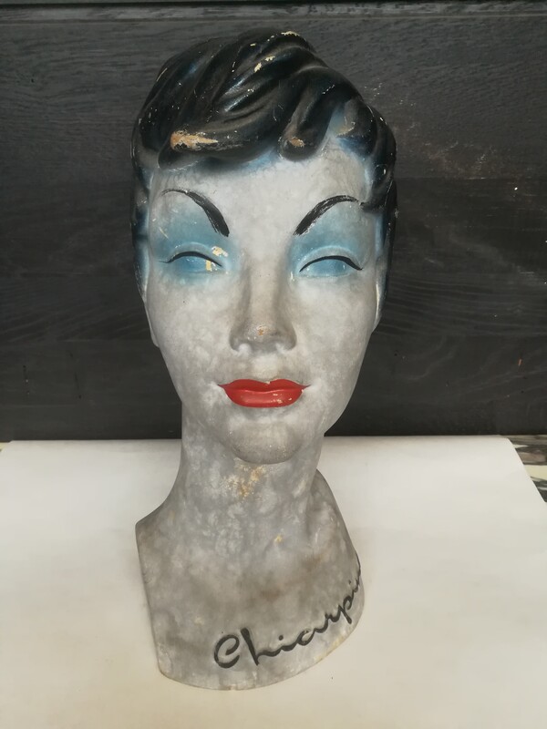 Glass fiber mannequin head
