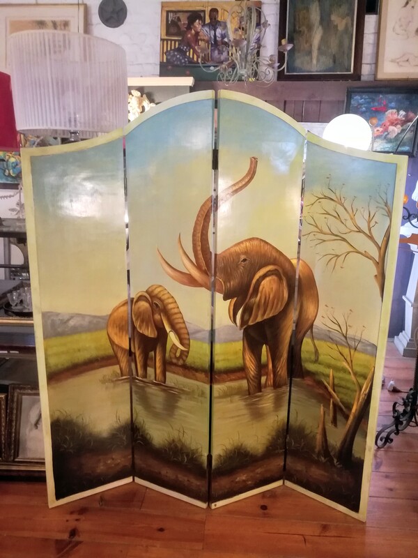 Handpainted wooden screen representing elephants in the savannah