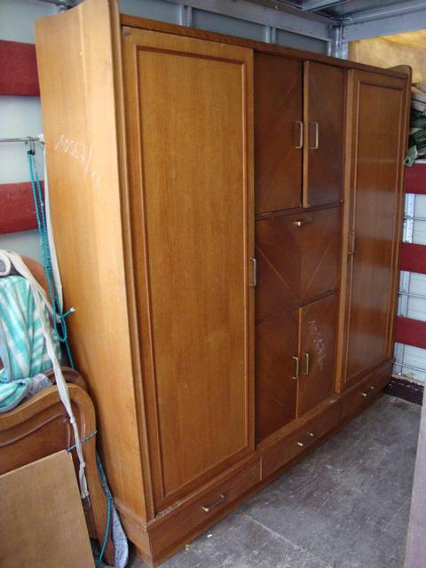 Honey oak veneer wardrobe 