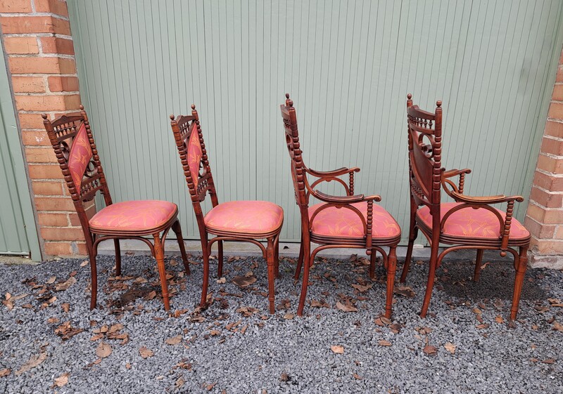 Jacob and Josef Kohn Art Nouveau period bentwood living room
