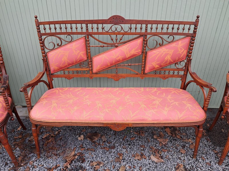 Jacob and Josef Kohn Art Nouveau period bentwood living room