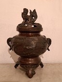  Japanese bronze incense burner with brown patina