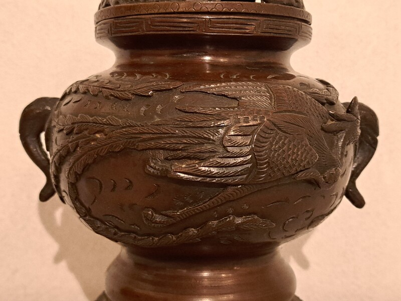  Japanese bronze incense burner with brown patina