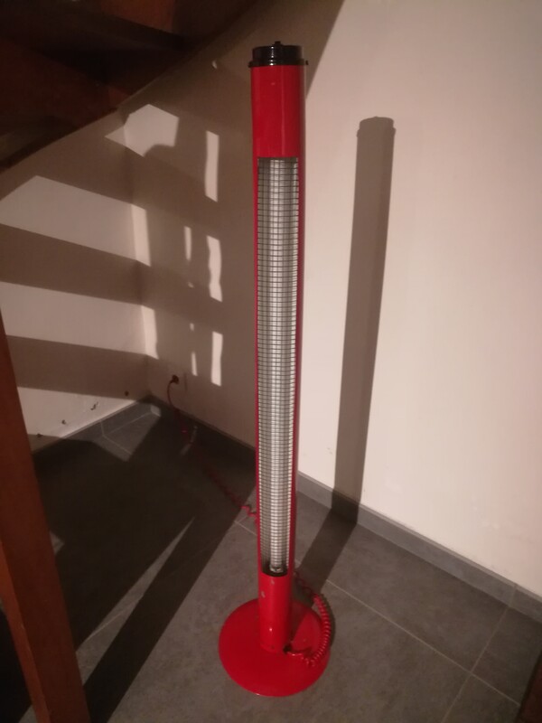 Mesh plastic neon lamp floor