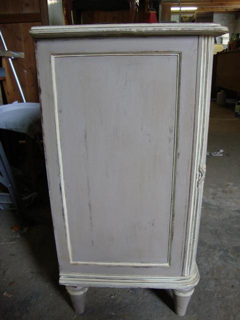 Louis XVI style painted chest