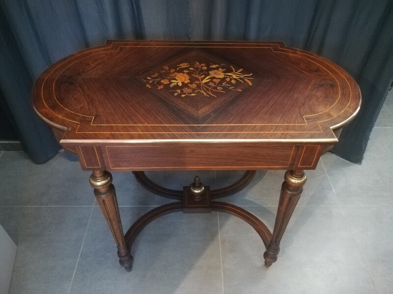 Marquetry and gilded brass Napoléon III middle table