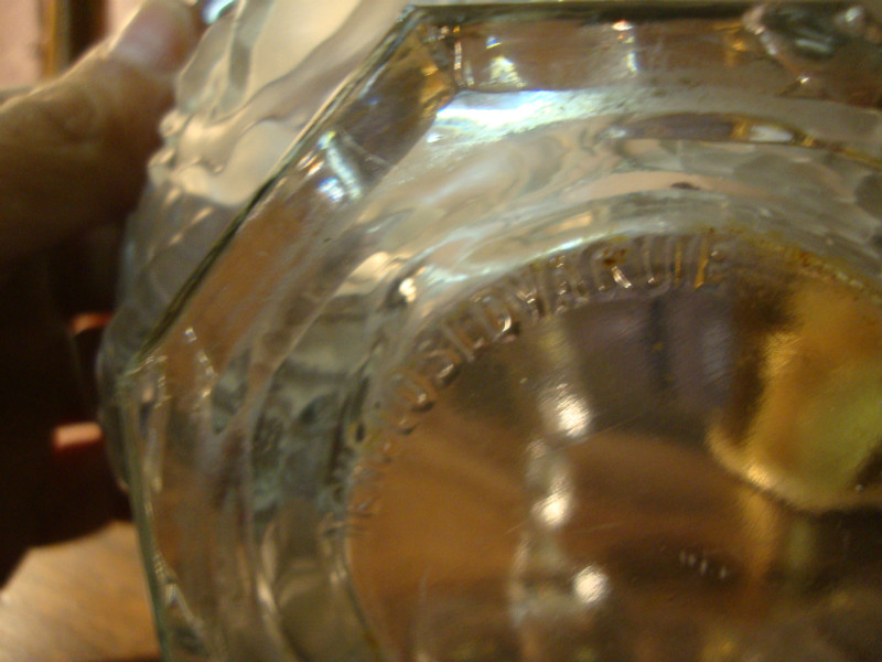 Moulded pressed glass Art déco basket