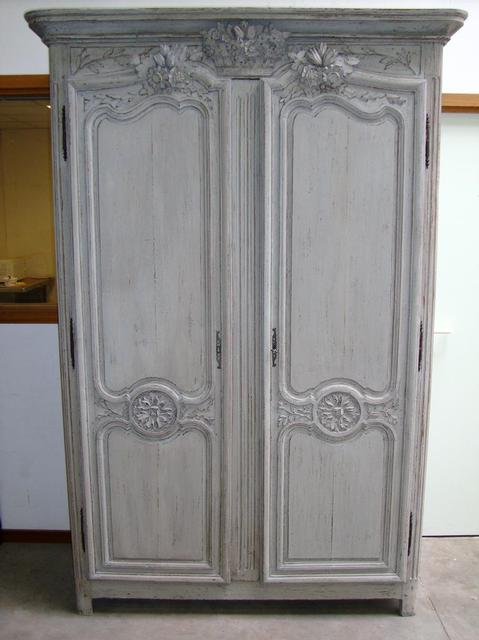 Oak mariage armoire painted