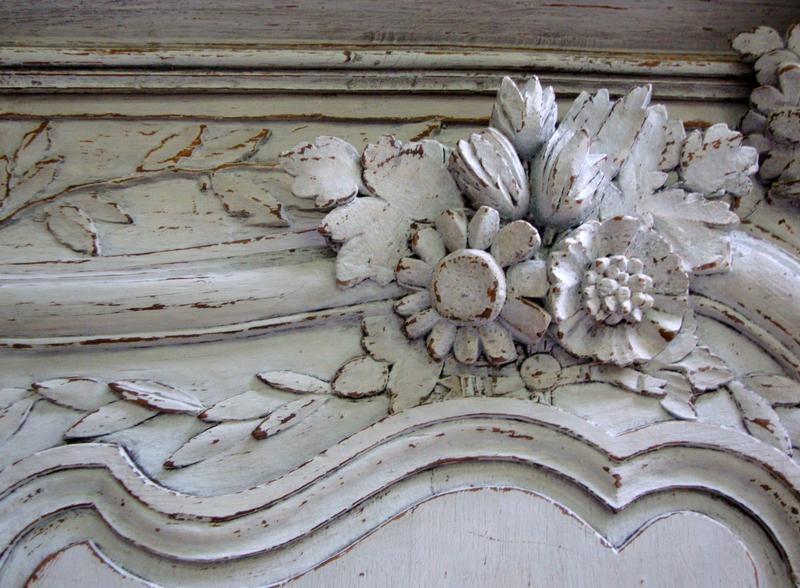 Oak mariage armoire painted