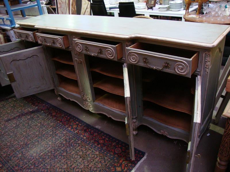 Painted 4 doors Louis XV style oak dresser