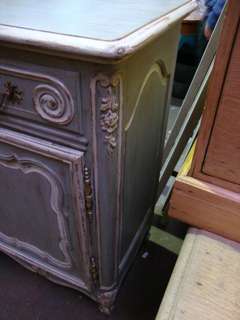 Painted 4 doors Louis XV style oak dresser