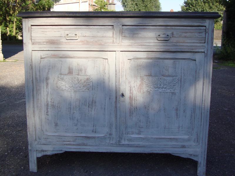 Painted Art Deco dresser 