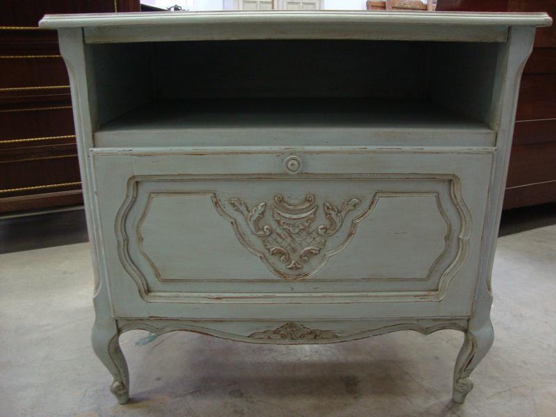 Painted TV oak furniture Louis xv style
