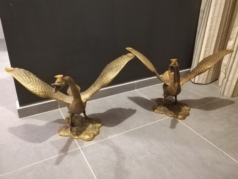 Pair of gold metal goose decoration coffee table stands 