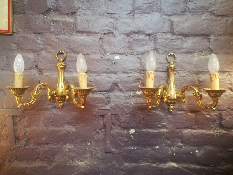 Pair of Louis XVI style bonze wall lights