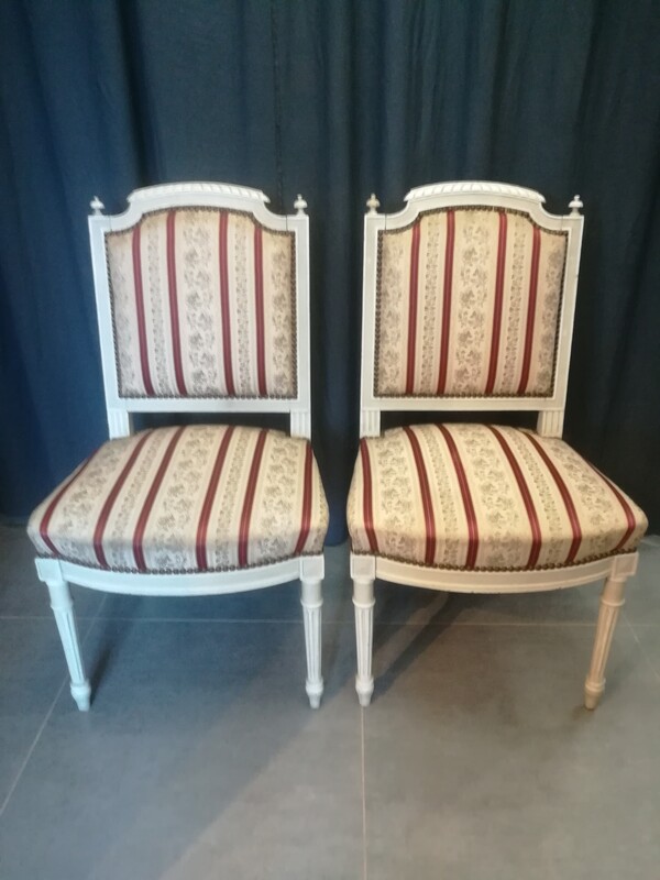 Pair of wood painted Louis XVI style chairs