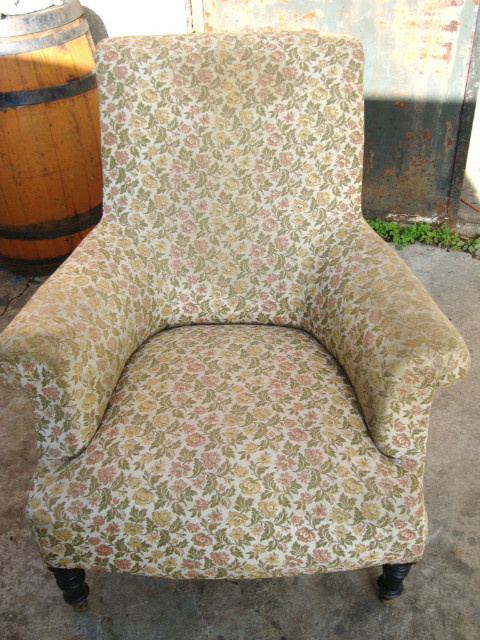 Pearwood feet armchair