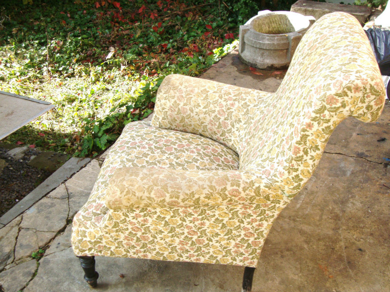 Pearwood feet armchair