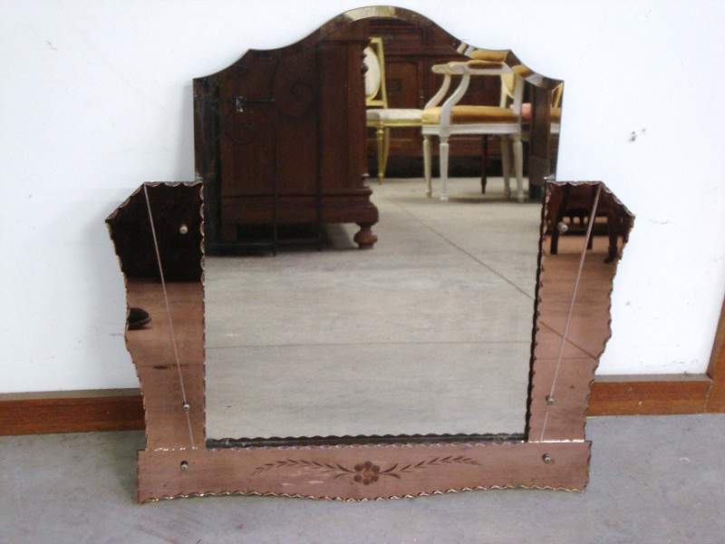 Pink Art déco mirror