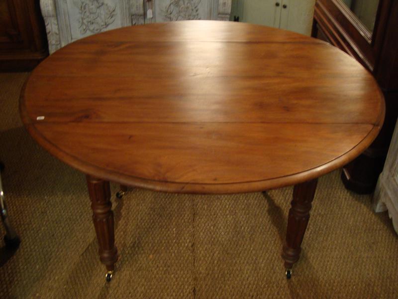 Round folding mahogany table