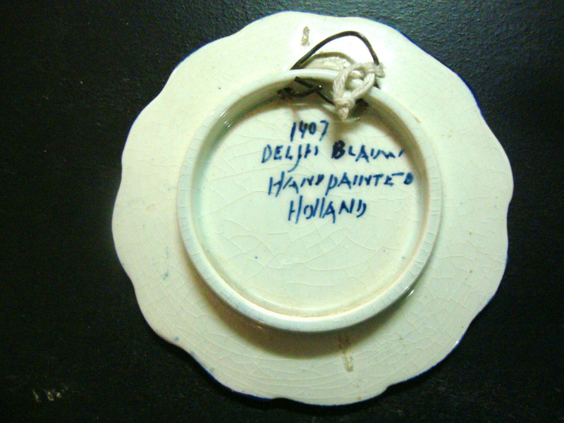 Set of 18 pieces of earthenware