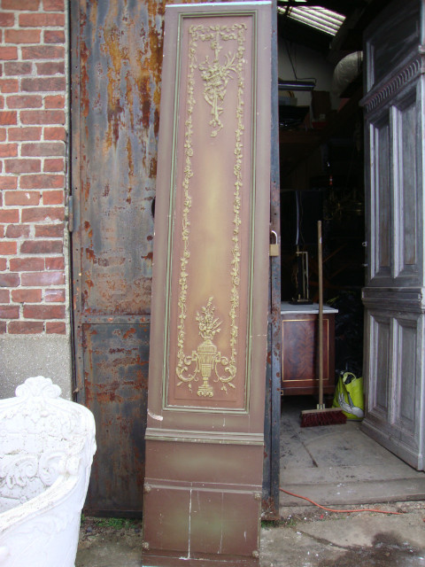 Set of wooden interior wall panels and plaster motifs