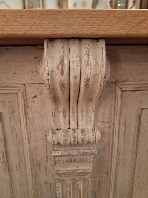 Solid oak painted counter 