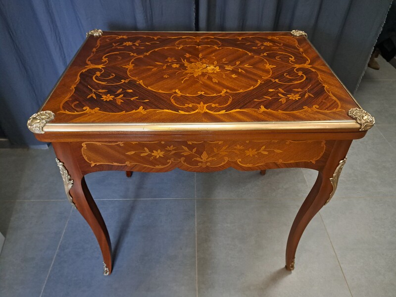  Louis XV style games table in rosewood and flower marquetry
